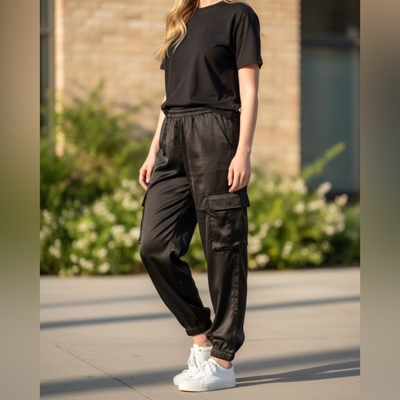Banana Republic Pants - NWOT - Banana Republic